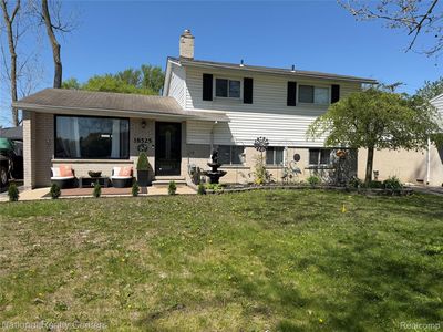18525 Middlebelt Rd, Livonia, MI, 48152