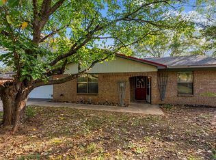 215 S Old Mansfield Rd, Keene, TX 76059