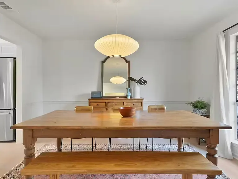 4 Cutty Sark Rd — Photo 11