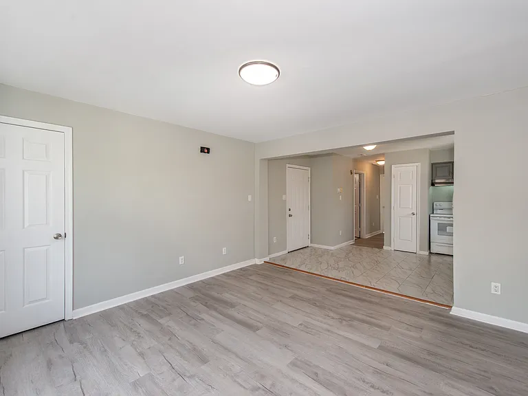 294 Paxton St #2 — Photo 7