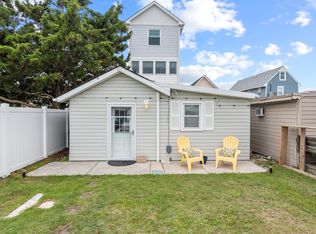 228.5 W Walnut Ave #2, Wildwood, NJ 08260