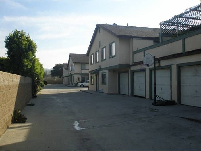 2nd image of 10906 Laurel Canyon Blvd Unit 7