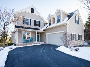 6872 Peony Ln N, Maple Grove, MN 55311