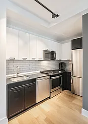 Rented by Pinnacle City Living