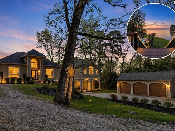 1305 Rock Island Rd, Gilbert, SC 29054