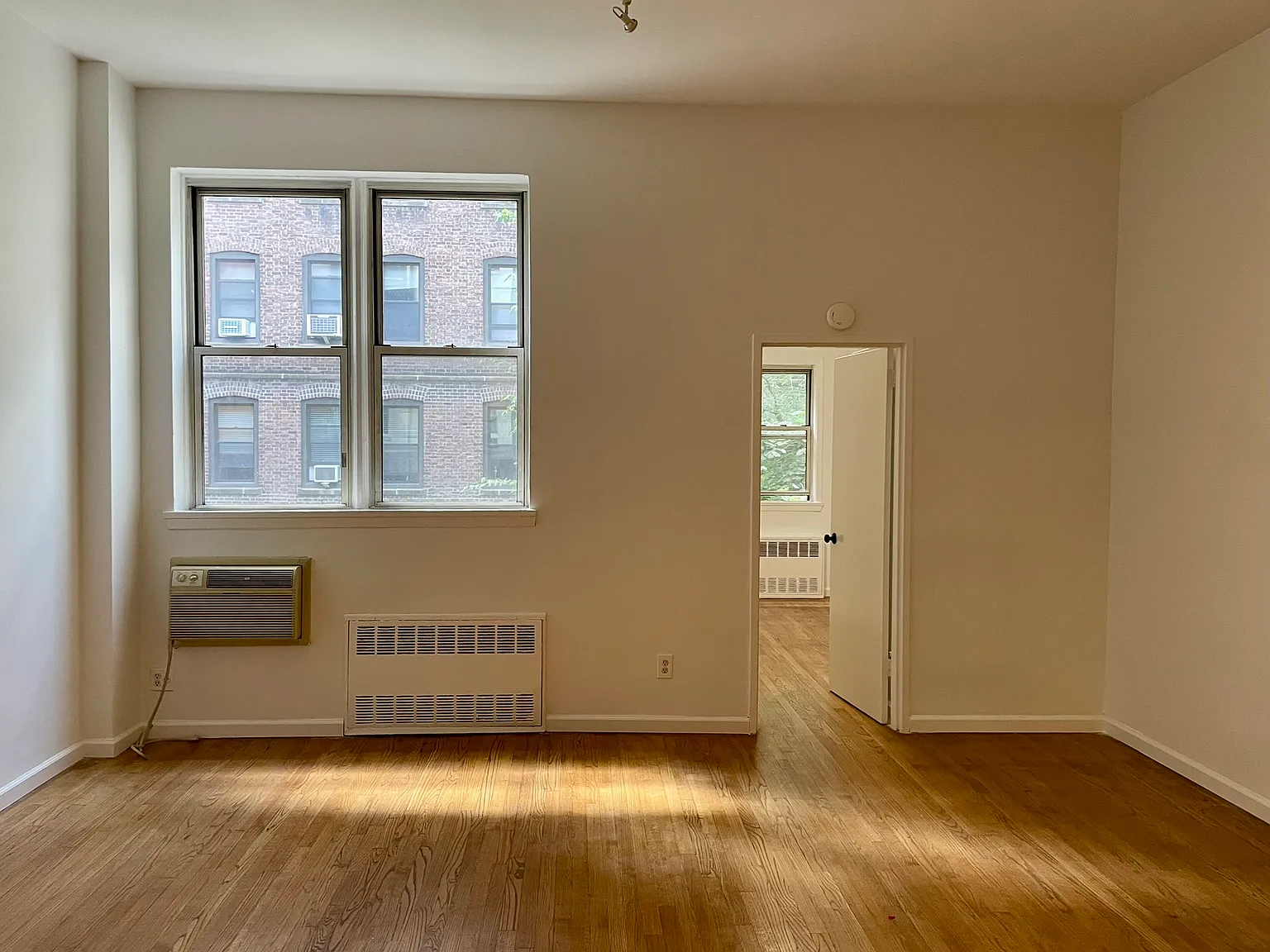 150 West 74th Street — Photo 1