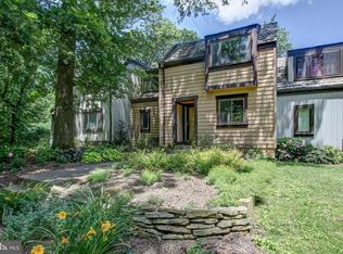 1544 Scandia Cir, Reston, VA 20190