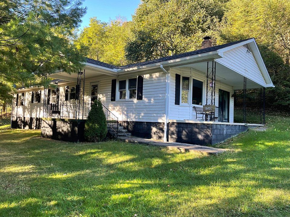 1st image of 845 Halterman Hollow Ln
