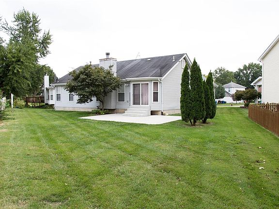 2nd image of 1771 Coachway Ln