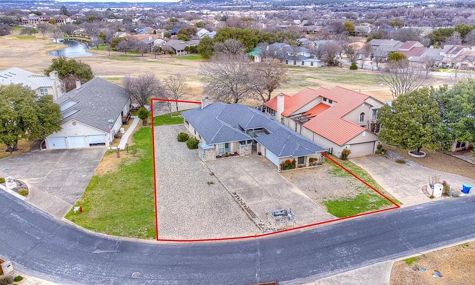 1st image of 2426 Rock Creek Dr
