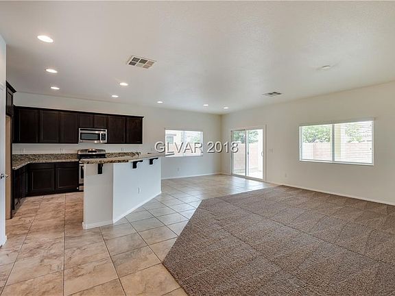 4th image of 4629 Del Laguna Ct