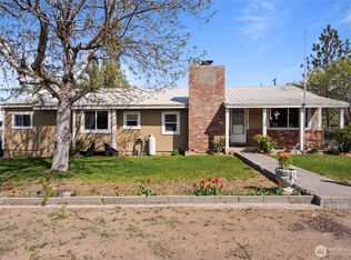 730 2nd Ave NE, Soap Lake, WA 98851