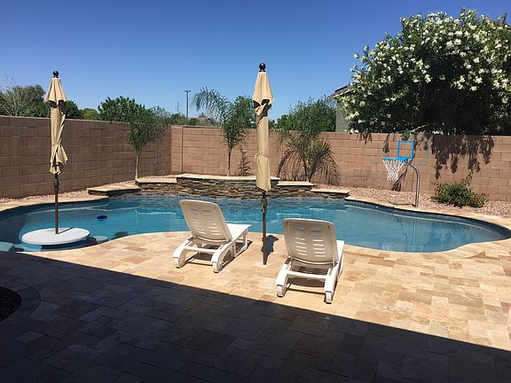 4th image of 3226 E Linda Ln