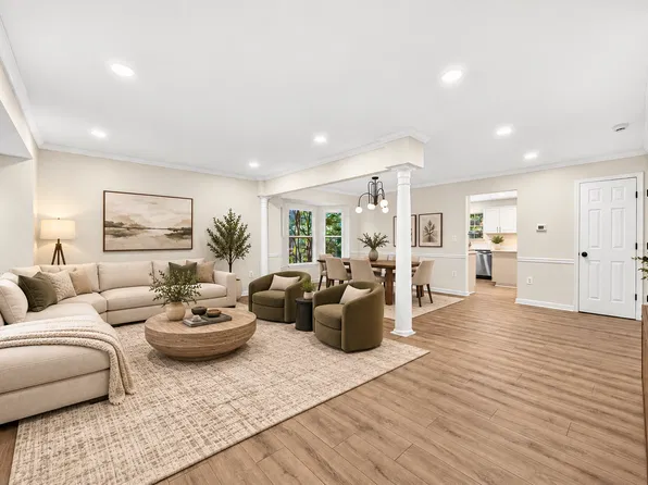 201 Park Brook Ct, Stafford, VA 22554