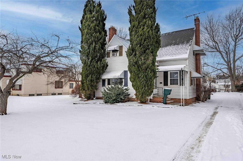 Real estate listing image