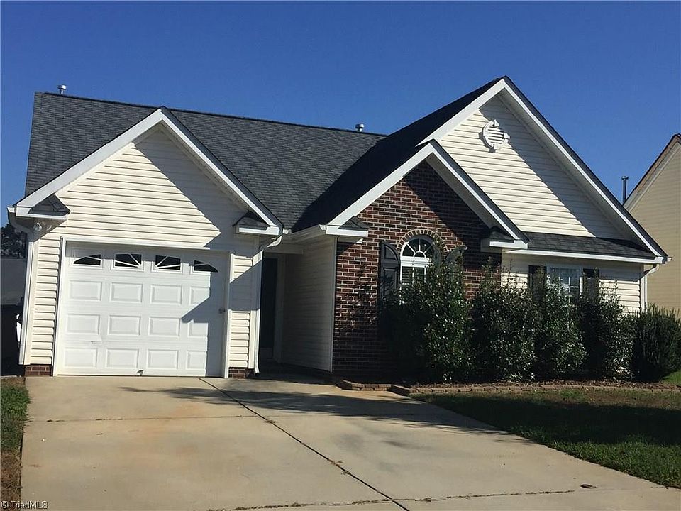1st image of 6122 Trotting Pl