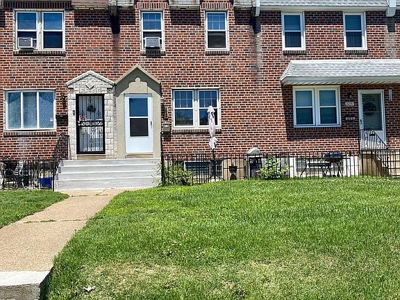 2nd image of 3049 Holme Ave