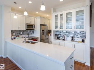 1312 Moanalualani Ct #20A, Honolulu, HI 96819