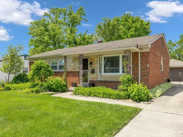 47335 Eldon Dr, Shelby Township, MI 48317