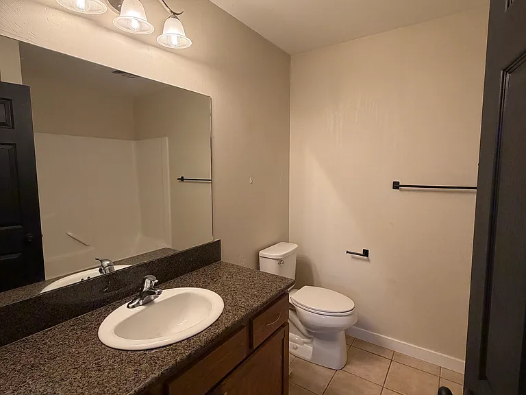 224 Kimball Ave #10-B — Photo 20