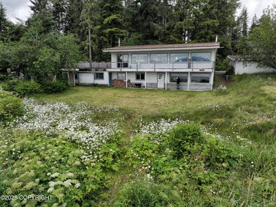 411 Sandy Beach Rd, Petersburg, AK, 99833