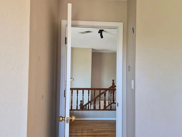 9121 Ridgefield Ave NE — Photo 48