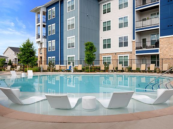 Resort-style living, right outside your door.