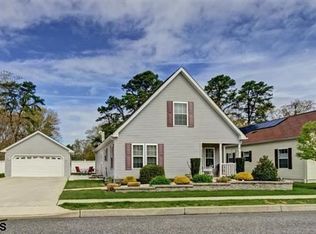 6 Liberty Dr, Millville, NJ 08332