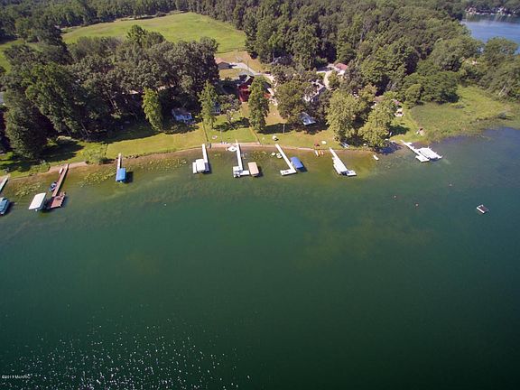 10142 Sycamore Beach-205