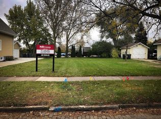 289 Marina Dr, Saint Joseph, MI 49085