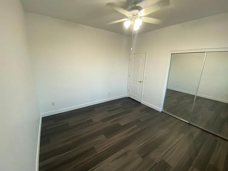 14574 W Mandalay Ln — Photo 21