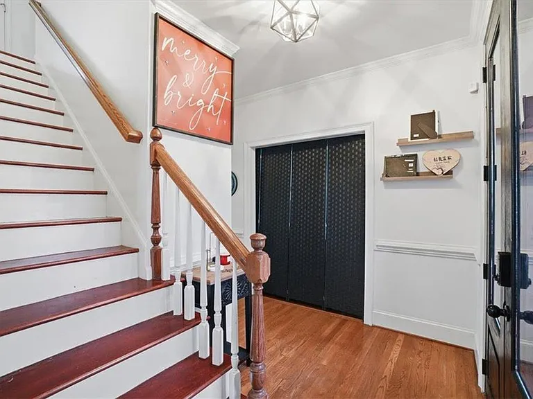 2785 Shoemaker Ln — Photo 9