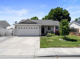 7707 Wilson Way, White City, OR 97503