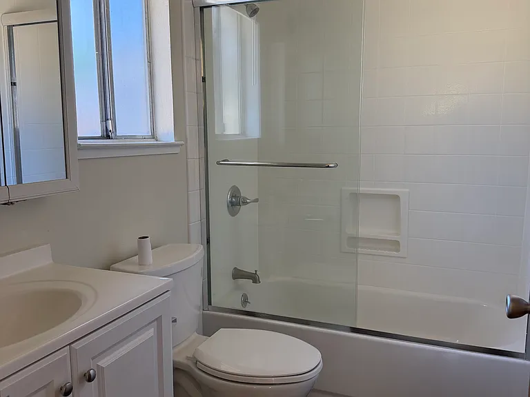 2295 Latham St #8 — Photo 5