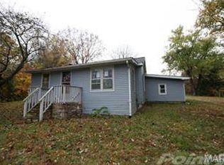 4289 Primo Rd, Festus, MO 63028