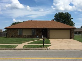 8409 N 123rd Ave E, Owasso, OK 74055