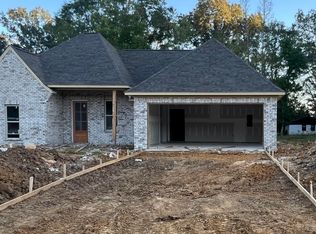 102 Jasmine Cove Dr, Brandon, MS 39042
