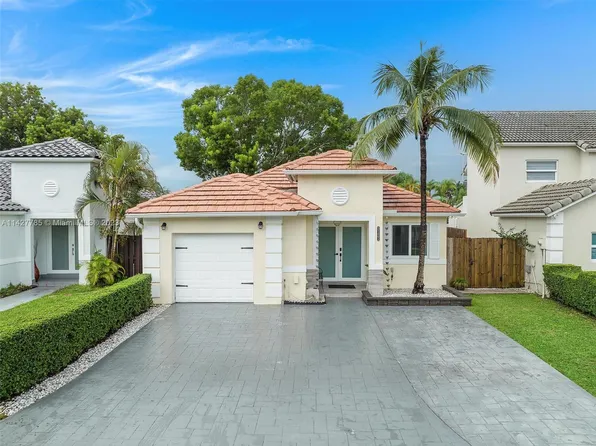 5131 SW 154th Pl, Miami, FL 33185