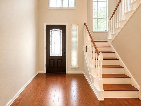 4th image of 5727 Malcomboro Dr