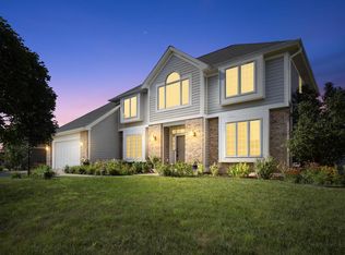 6508 Kingsview Dr, Racine, WI 53406