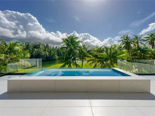 G8 Atlantic Dr #7000, Rio Grande, PR 00745