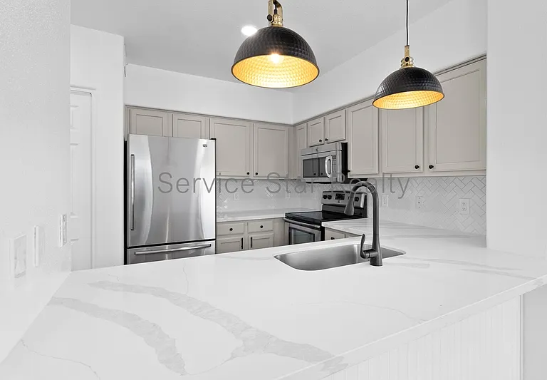 20100 N 78th Pl #2114 — Photo 6