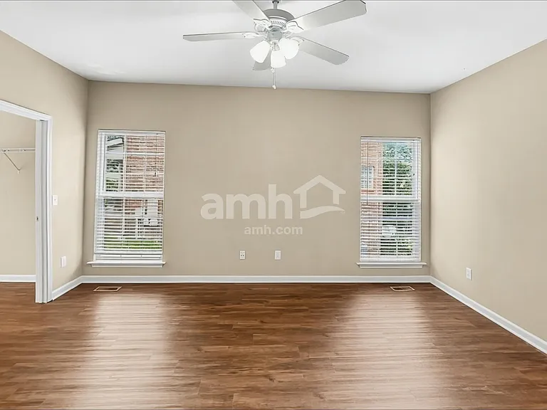 114 Cabin Branch Cir — Photo 13