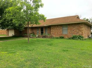 206 Valley View Dr, Waco, TX 76706
