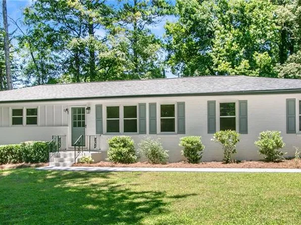 1348 Ridgewood Dr SW, Lilburn, GA 30047