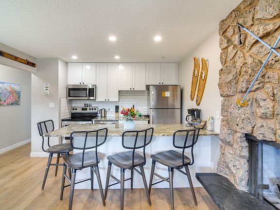 3rd image of 507 Hi Country Dr #7