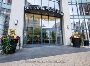 5162 Yonge St #3206, Toronto, ON M2N 0E9