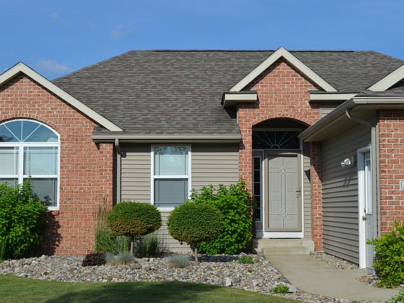 3rd image of 5649 Briarhill Ct