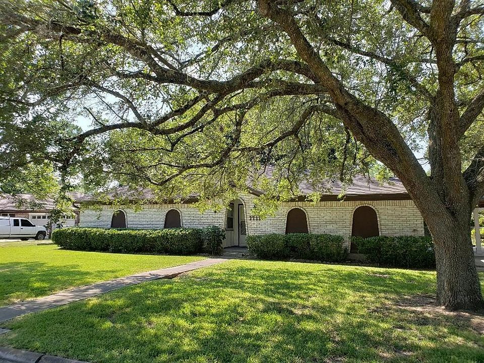1st image of 2711 Westfield St
