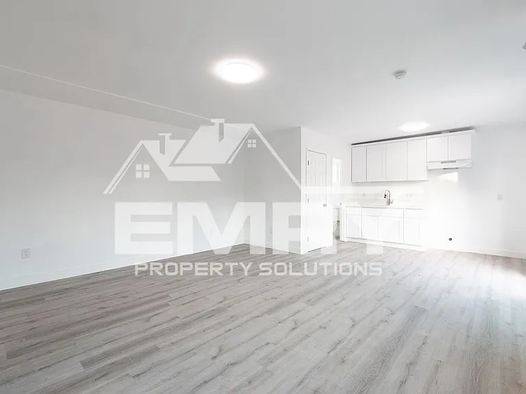 6221 Fishburn Ave — Photo 3